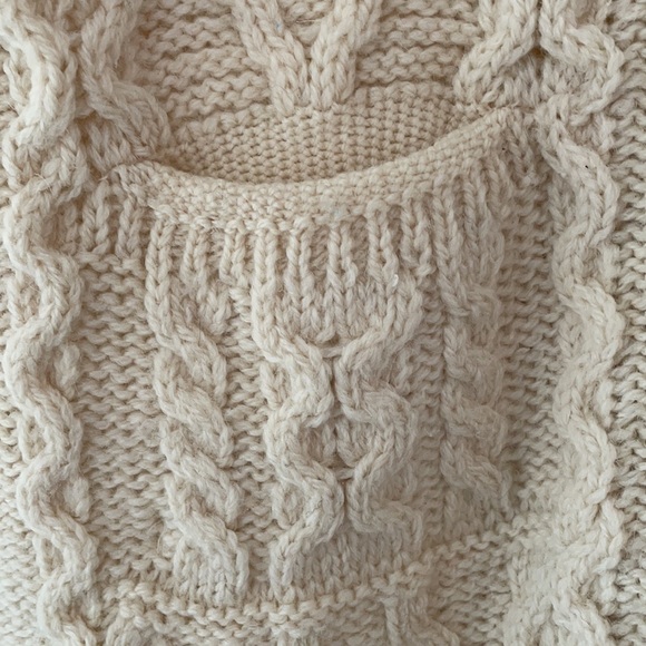 Irish Knit Wool Sweater - Picture 3 of 9